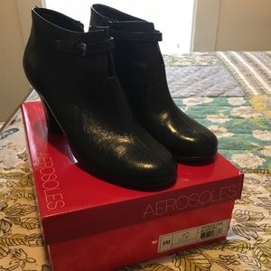 Black Aerosols Booties